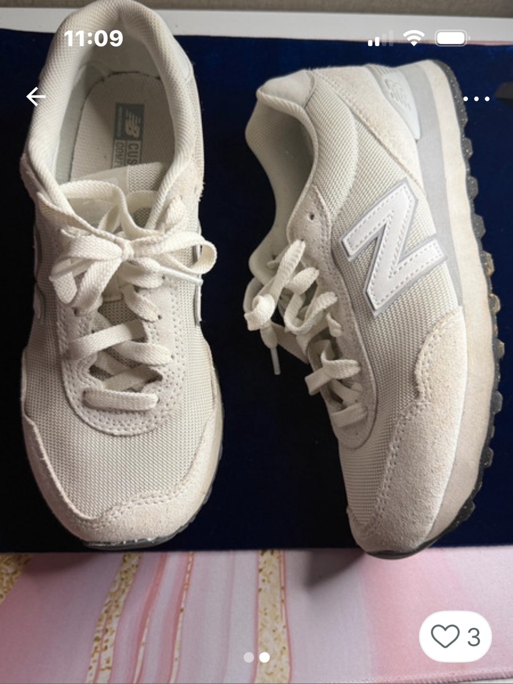 New Balance Women's Cream/Off-White Retro Runner Sneakers